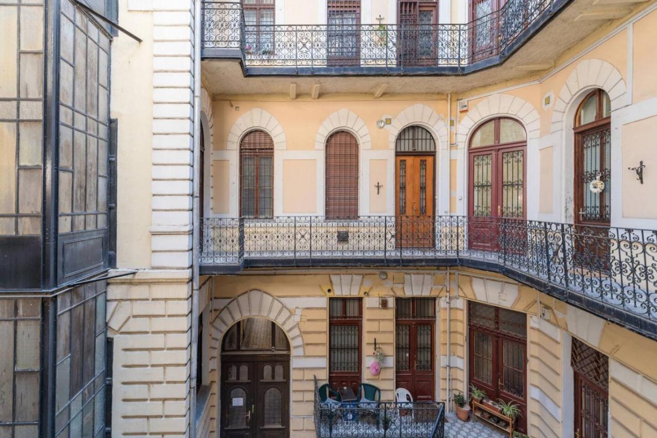 Studio Inn - Palace District Budapest Kültér fotó